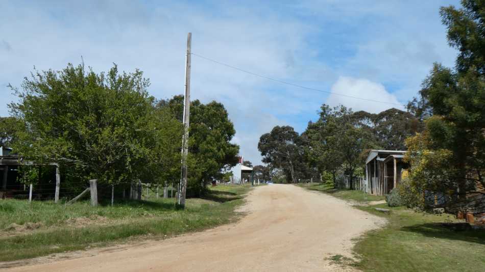 Dirt road Steiglitz Township